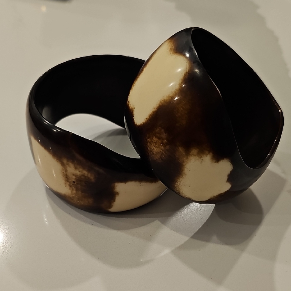 Brown and Cream Bangles